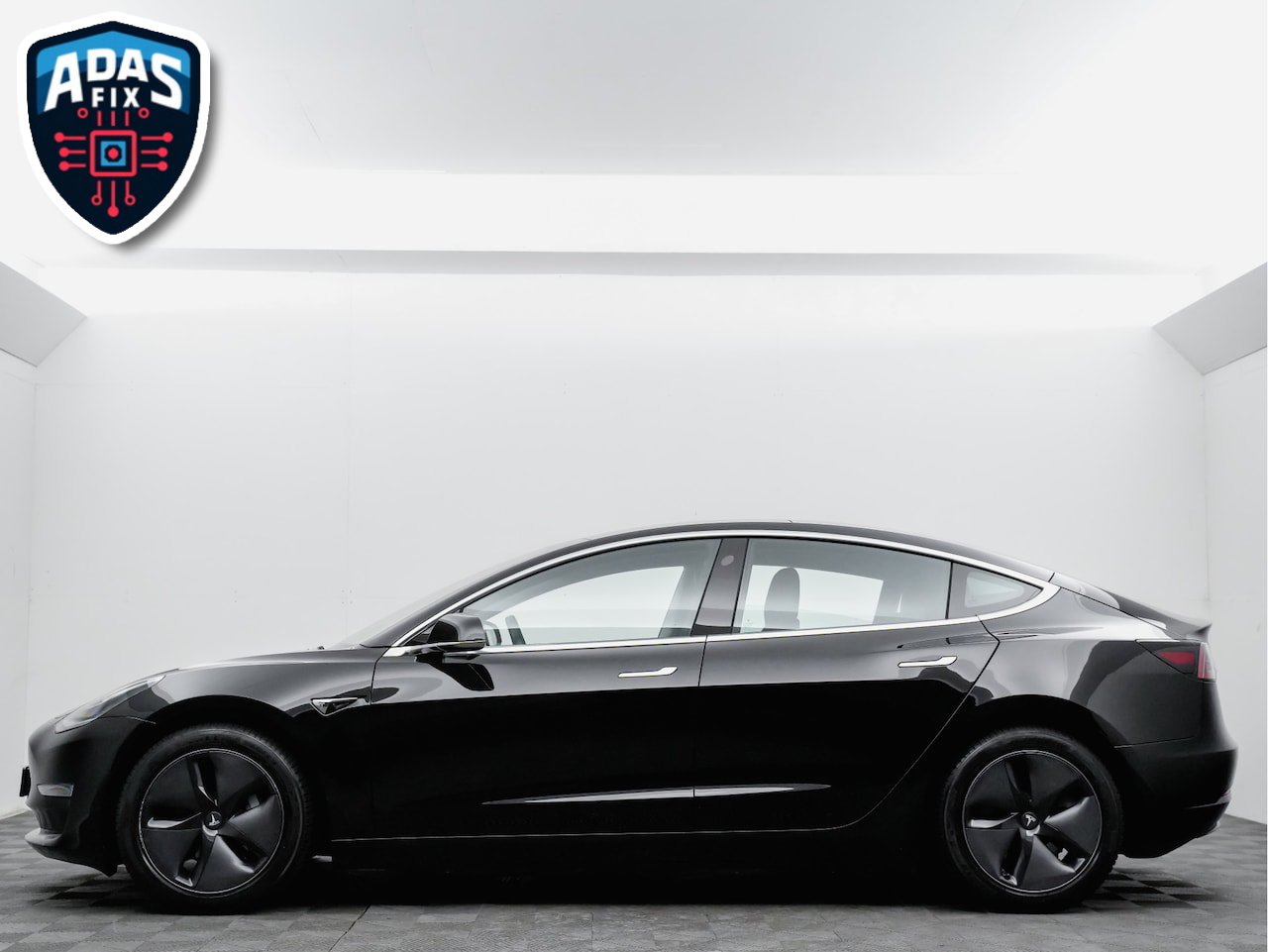 Foto del TESLA MODEL 3 GRAN AUTONOMÍA